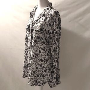 GAP BOYFRIEND FIT FLORAL BLOUSE